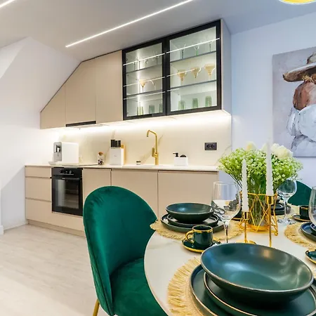 Apartament Inar